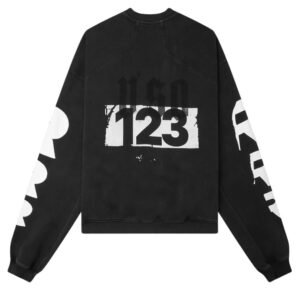 RRR123 Graphic Print logo Sleeve Sweatshirt